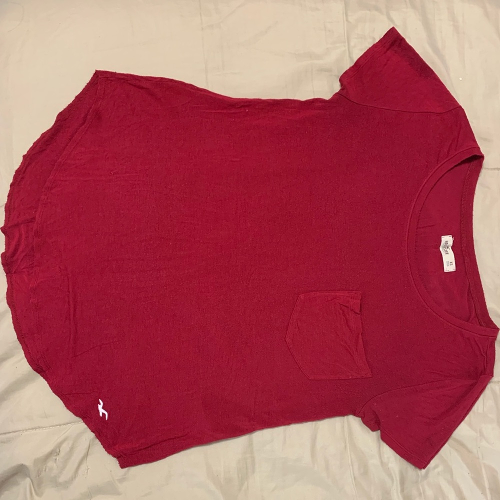 Hollister red top